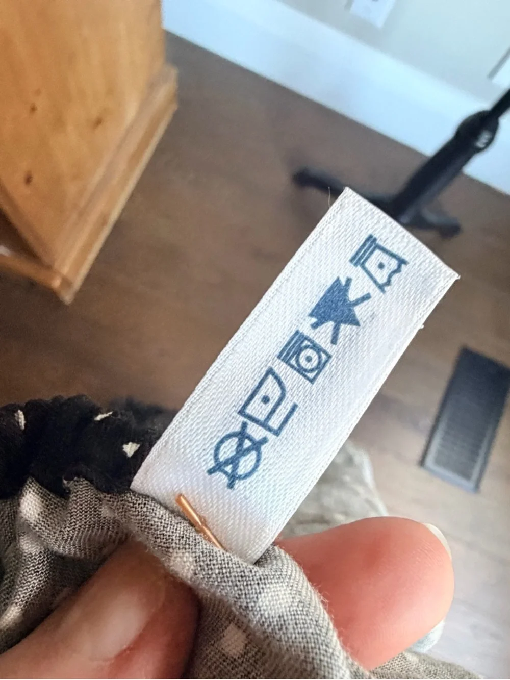 Denver Hayes Black and White Polka Dot Maxi Dress - Picture 14 of 16